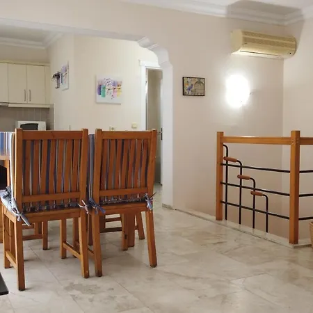 Sunset 3 Beds Beach Deluxe Apartamento Fethiye